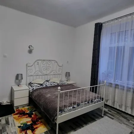 Διαμέρισμα Castanilor Studio *